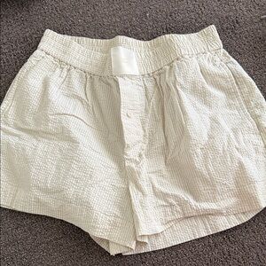 Women's kith yellow and Cream Shorts size small